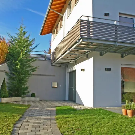 Schmid's Ponyhöfle Apartment *