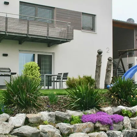 Schmid's Ponyhöfle * Friedrichshafen